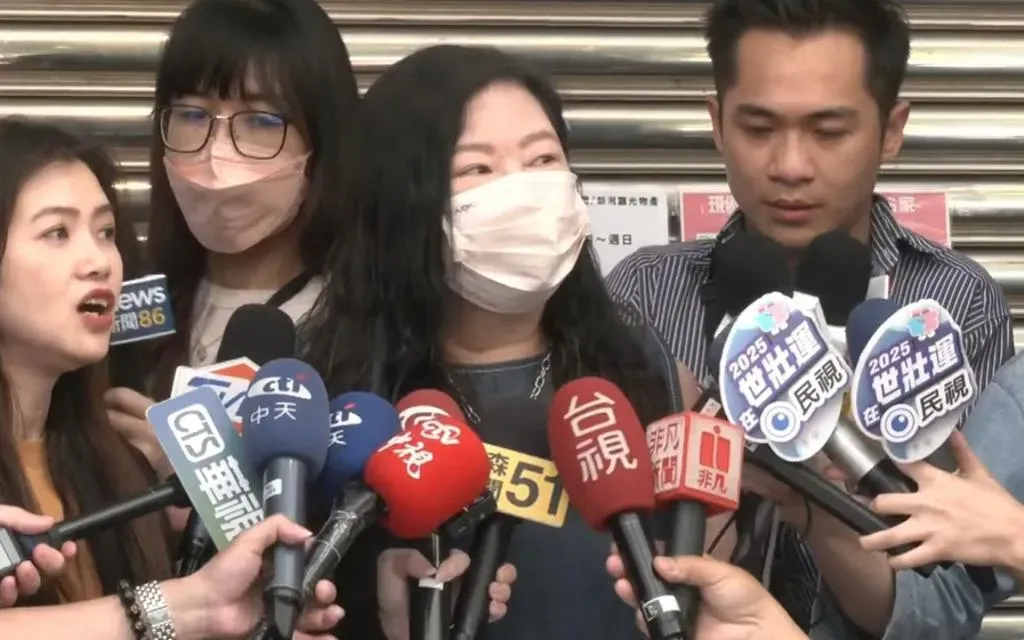 邵小姐今下午出面受訪,還原和樋口夫婦的衝突及漲租金問題。(圖/翻攝自中天新聞YouTube)