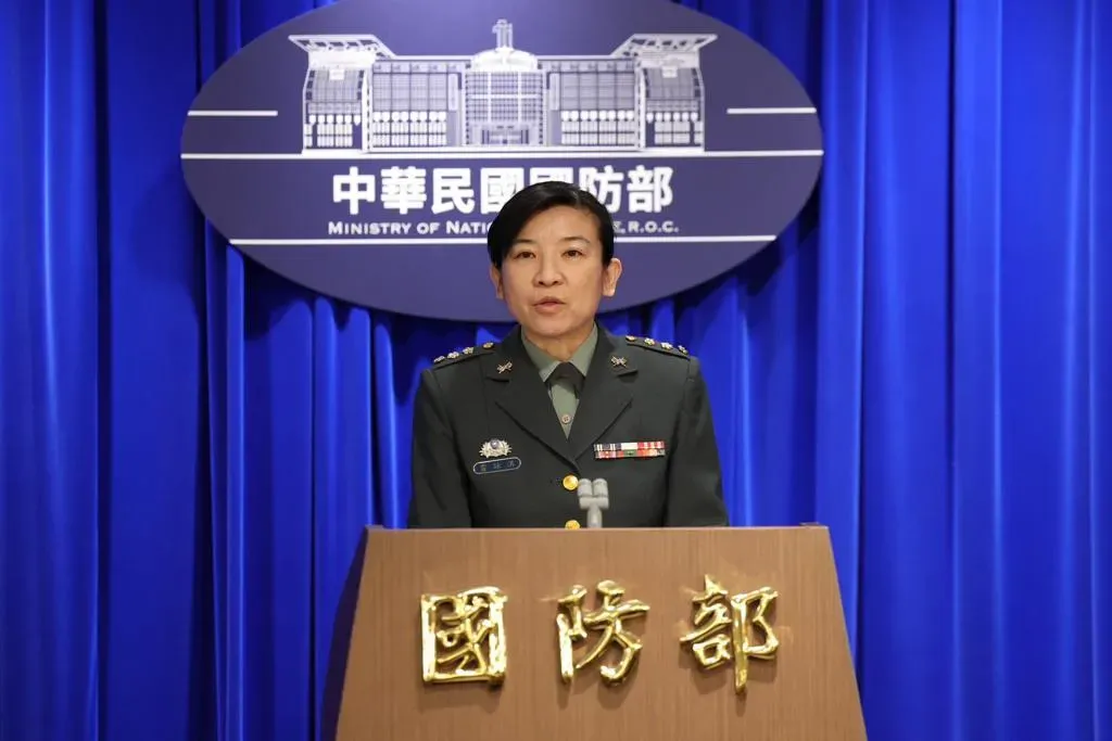 陸官正期生首位女性少將雷詠淇。(圖/國防部)