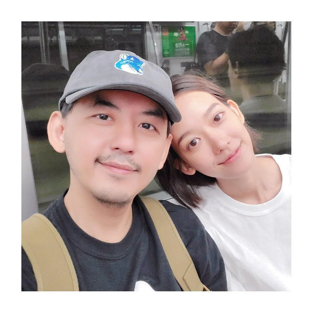 孟耿如（右）與黃子佼（左）在去年5月結束5年婚姻。（圖／翻攝 FB）