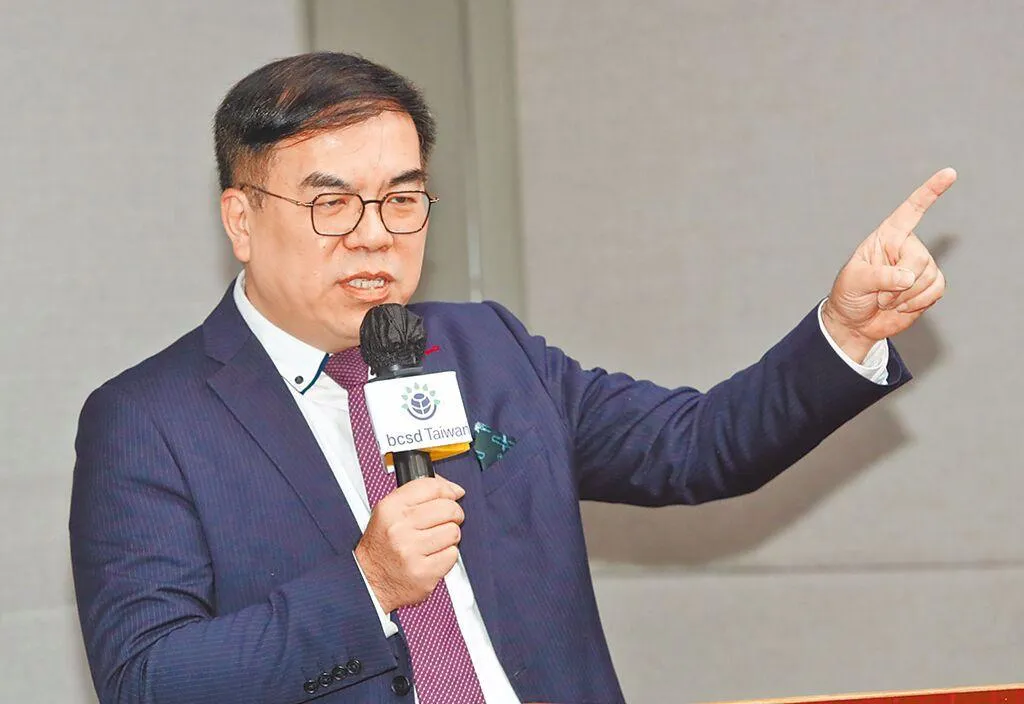 彭啓明日前在立法院答詢時，針對空氣污染問題表示「家庭主婦煮菜也是空汙來源」，引發社會熱議。（示意圖/資料照）