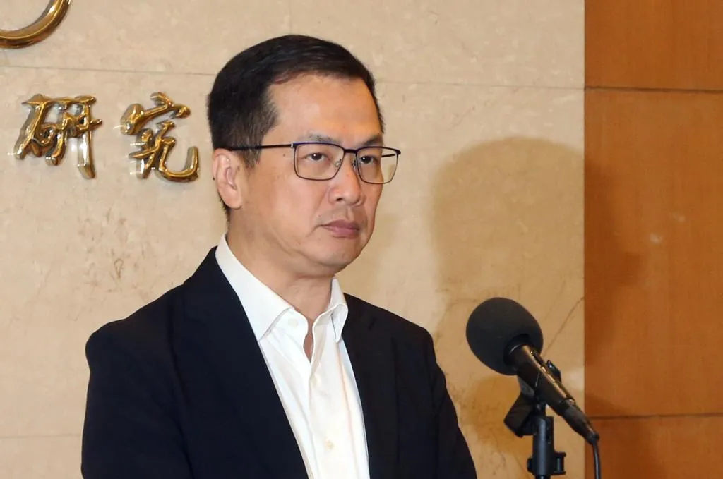 國民黨立委羅智強遭罷團指控打電話騷擾民進黨立院黨團總召柯建銘，羅已還原「打電話」一事的實際情況，但卻遭罷團持續攻擊。（圖/資料照）