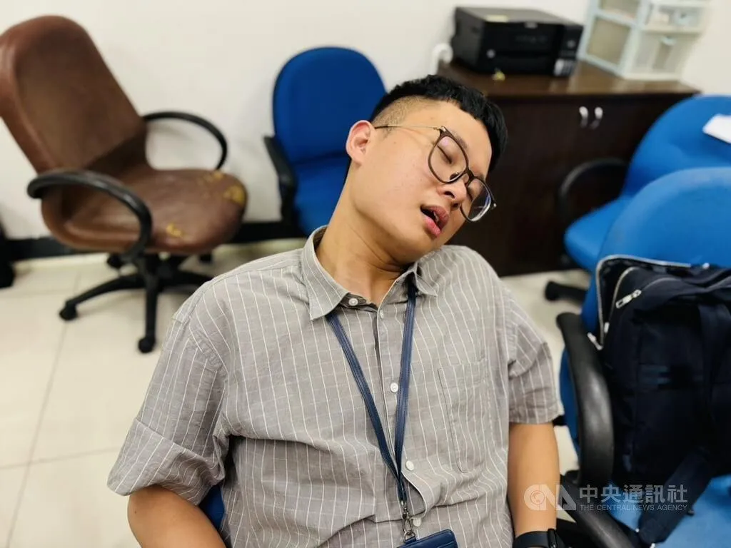 阻塞型睡眠呼吸中止症是常見但容易被忽視的疾病,若未及時治療,恐引發高血壓、心臟病、中風、糖尿病、失智與惡性腫瘤等健康風險。圖為示意畫面。(圖/中央社)