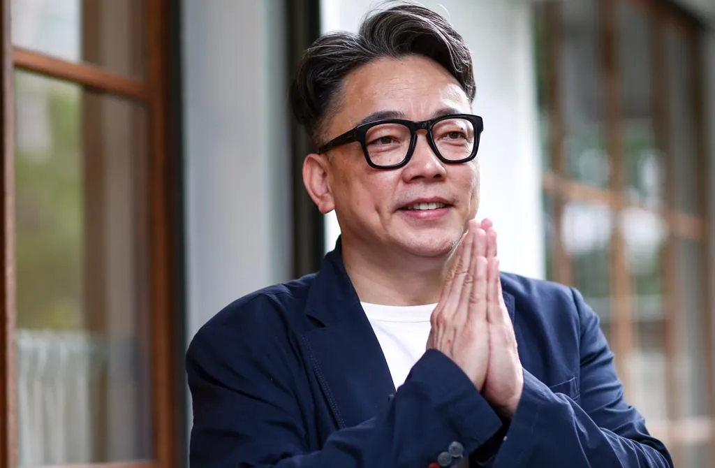 知名命理師詹惟中4日晚間透過臉書直播回應，表示7/5這天是平安的，但提醒民眾要特別注意農曆七月可能發生的災難。（圖／翻攝自中時新聞網）