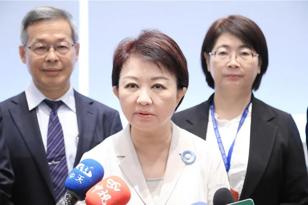 國民黨內知情人士指出,盧秀燕的「尊朱」立場,讓挺朱派頗受用。(圖/資料照)