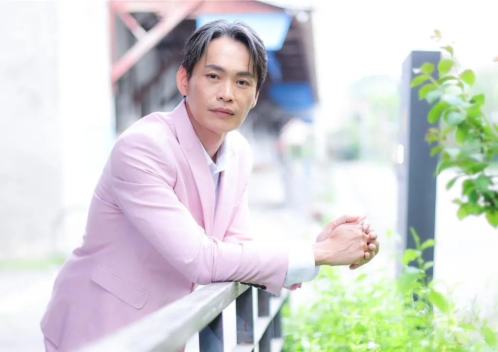 黃鐙輝接受孝親獎專訪。（圖／中時 陳俊吉攝）