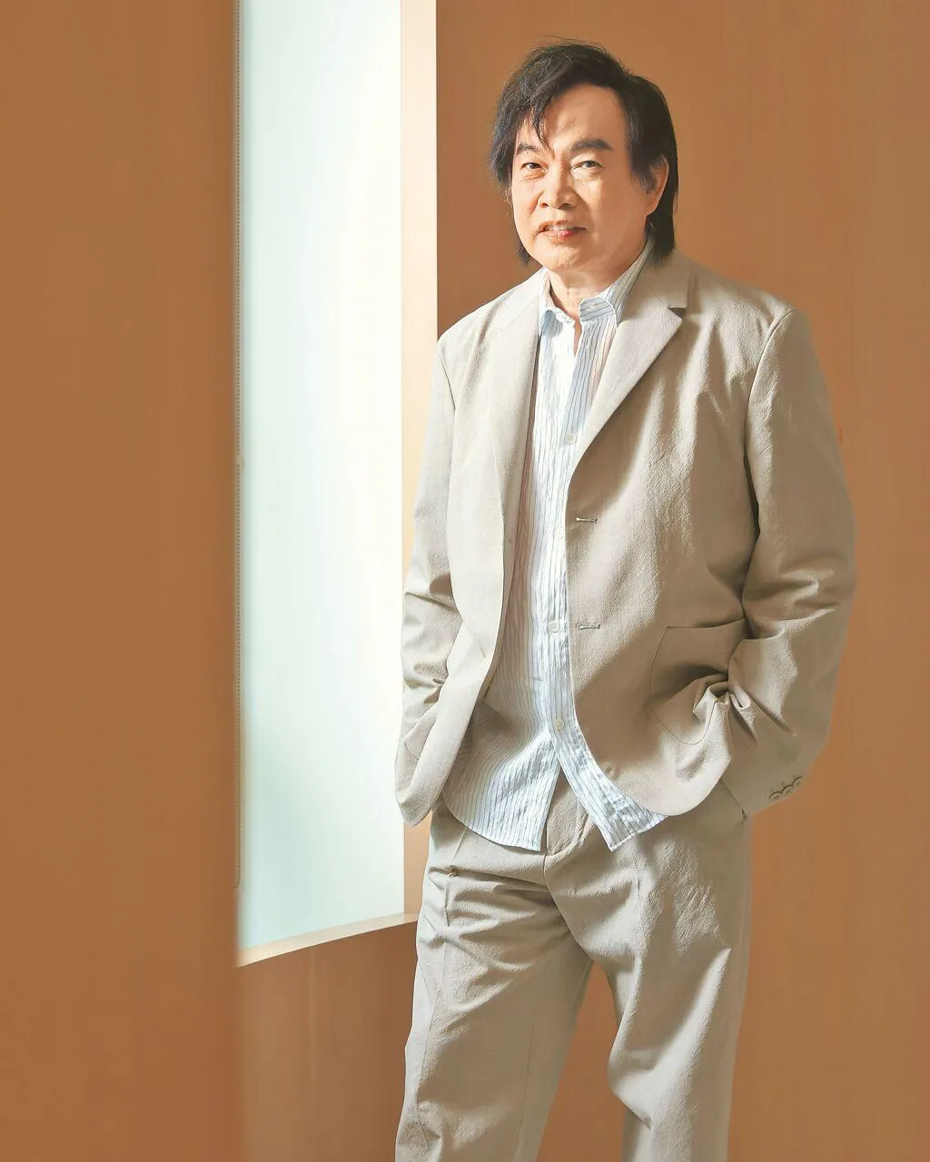 康康出道28年來始終如一,認為孝順是天經地義的事。(圖/中時 郭吉銓攝)