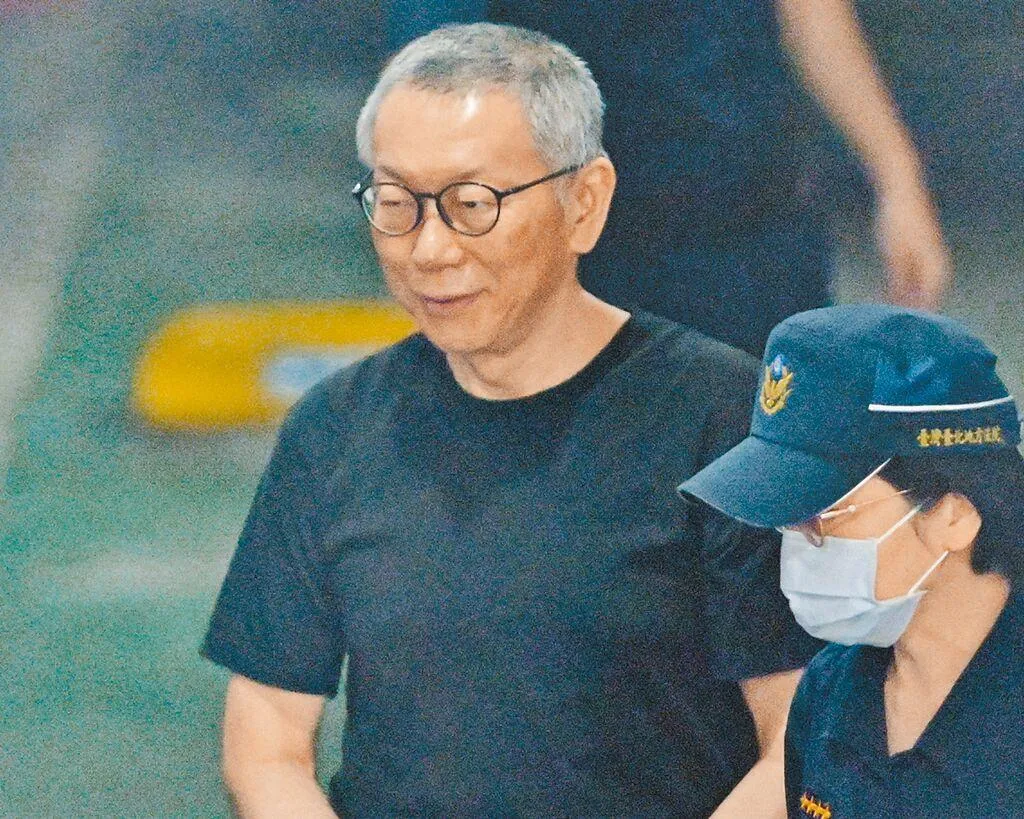 柯文哲遭羈押禁見將近1年至今。(圖/中時資料照)