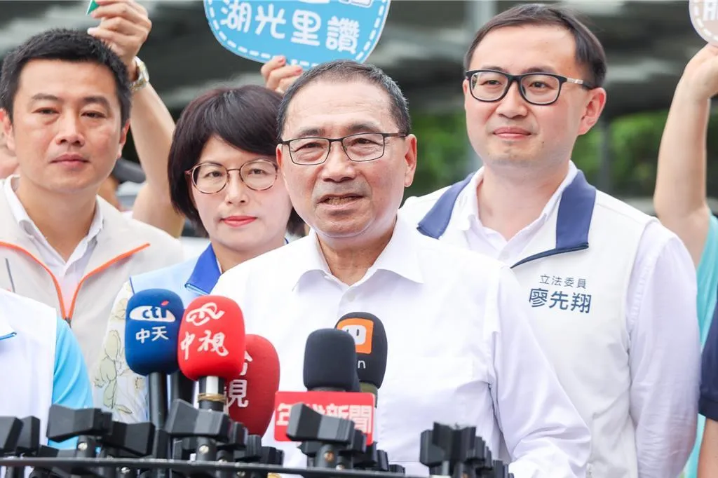 侯友宜強調，超徵的稅收應該要還稅於民，以前民進黨也做過這樣的事情。（圖/資料照）
