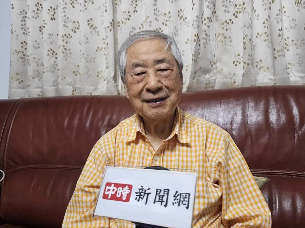 資深氣象主播李富城談孝道，破百公斤父親摔倒亡成一生遺憾。（圖／中時 游定剛 攝）