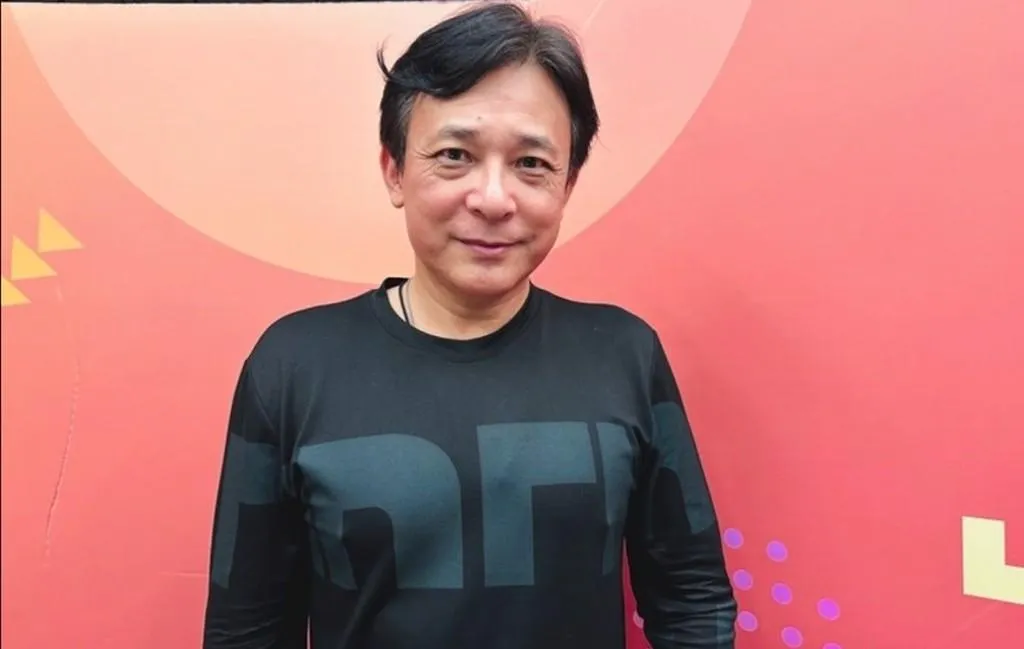 本土演員胡鴻達出道28年,曾演出多部八點檔,螢幕上的反派形象深植人心,但私底下的卻是個是母至親的孝子。(圖/中時 林湘莉 攝)