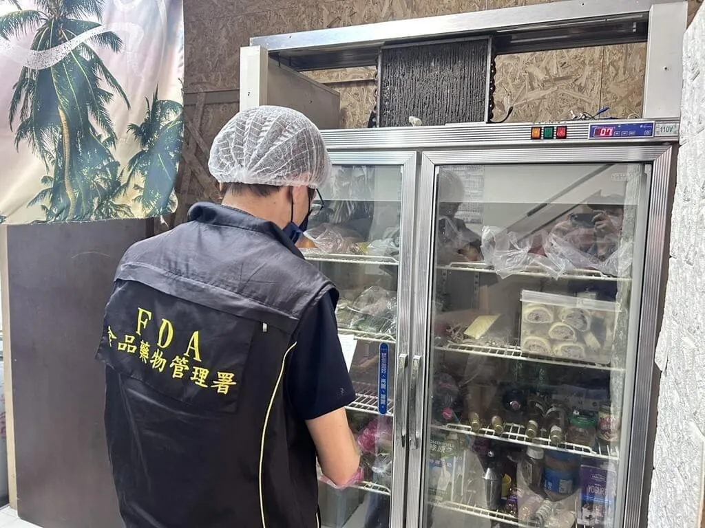 近年「水煮」、「清蒸」及「舒肥」等烹調方式的餐食盛行,食藥署24日公布最新稽查結果。(圖/食藥署)