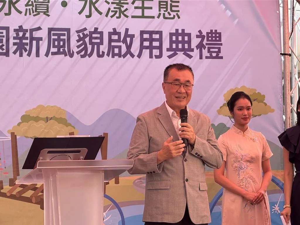 台北市副市長李四川3日出席內湖的活動時表示 ,很多人問他不是要到新北區選舉嗎?應該要來走一走,他笑說,他走了8年了,讓他們先走。(圖/中時張珈瑄攝)