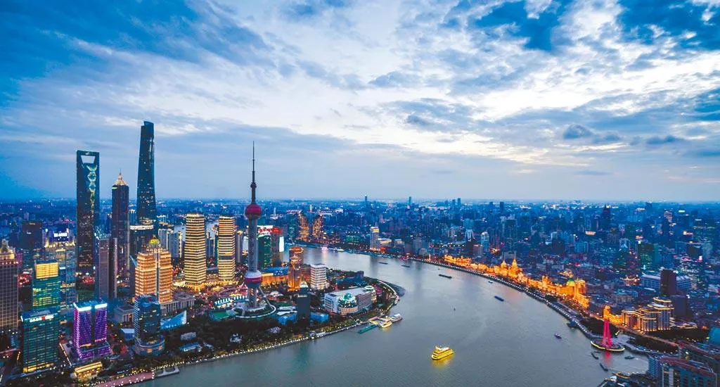儘管大陸採取一系列措施吸引外資回流,但外資對大陸經濟環境仍存在結構性疑慮。(示意圖/新華社)