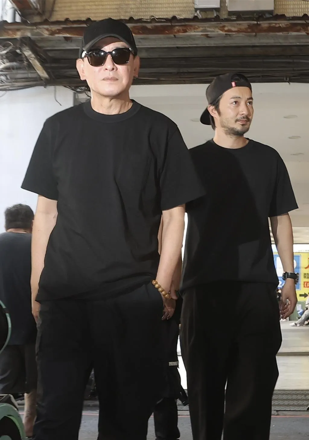 王識賢和古斌難過回憶生前和顏正國互動。（圖／中時新聞網）