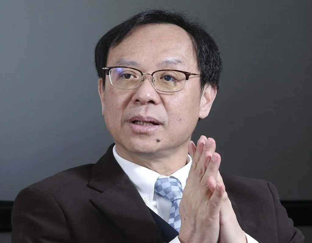 衛生福利部長石崇良今天宣布正著手規劃將推出「健康幣」。（圖/資料照）