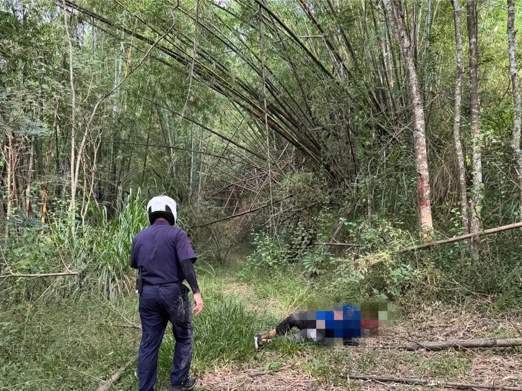 51歲男子日前迷路在牛寮溪附近山區。(圖/警方提供)