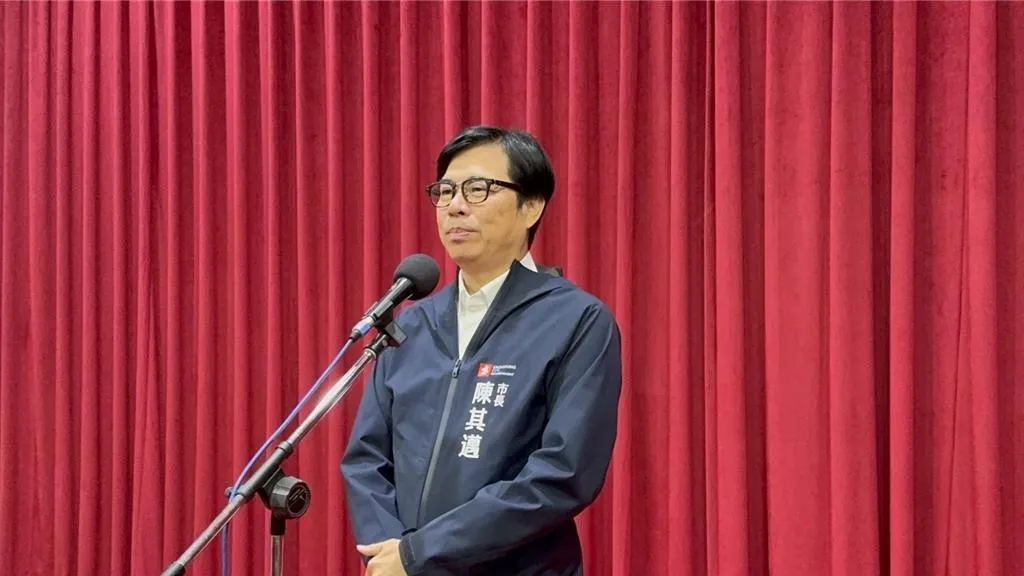 高雄市長陳其邁喊出「高市挺高市」。(圖/中時洪靖宜攝)
