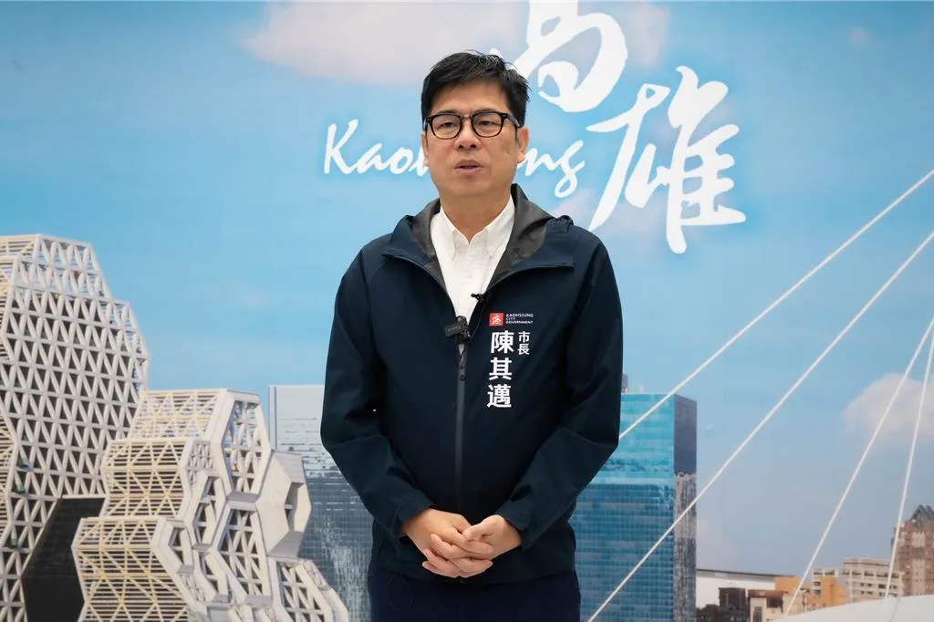 陳其邁8日指出，高雄幅員廣大，超過11個台北市，最終決定國中小營養午餐全面免費，就是希望讓每一個家庭都能夠減輕負擔。（圖/資料照）