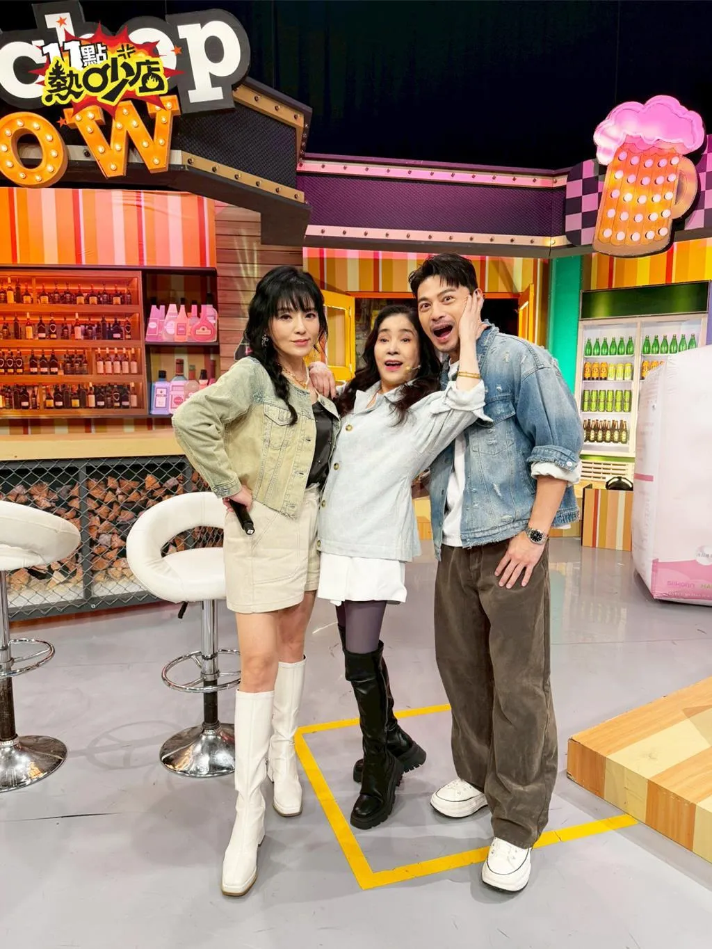 李亞萍（中）虧余祥銓。（圖／TVBS）
