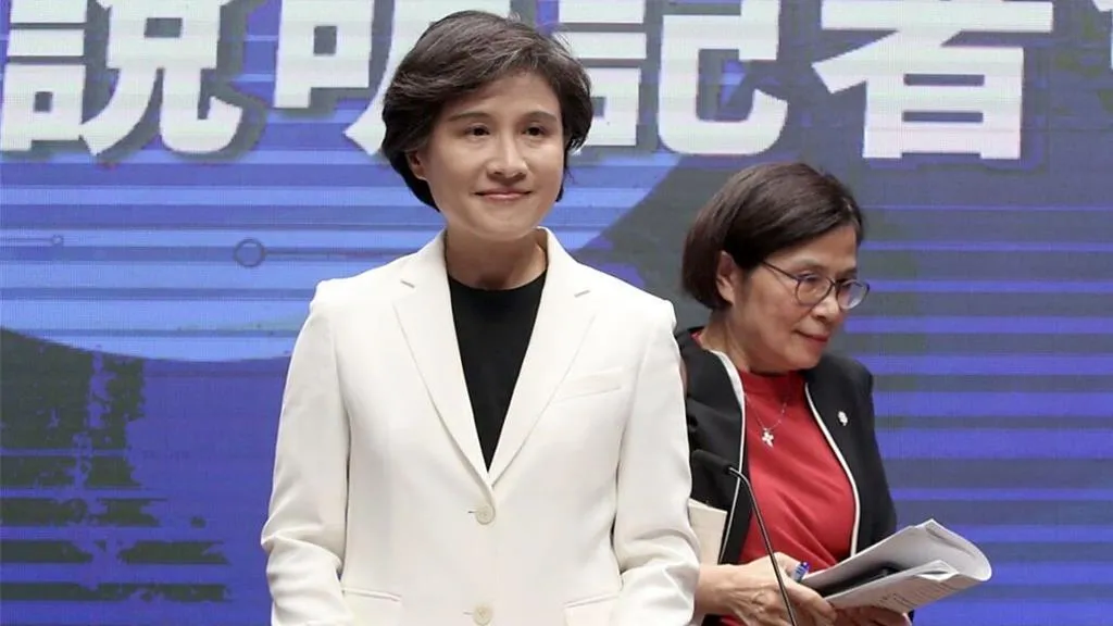 台美關稅降至15％且不疊加，行政院副院長鄭麗君完成任務率團返台。（圖/資料照）