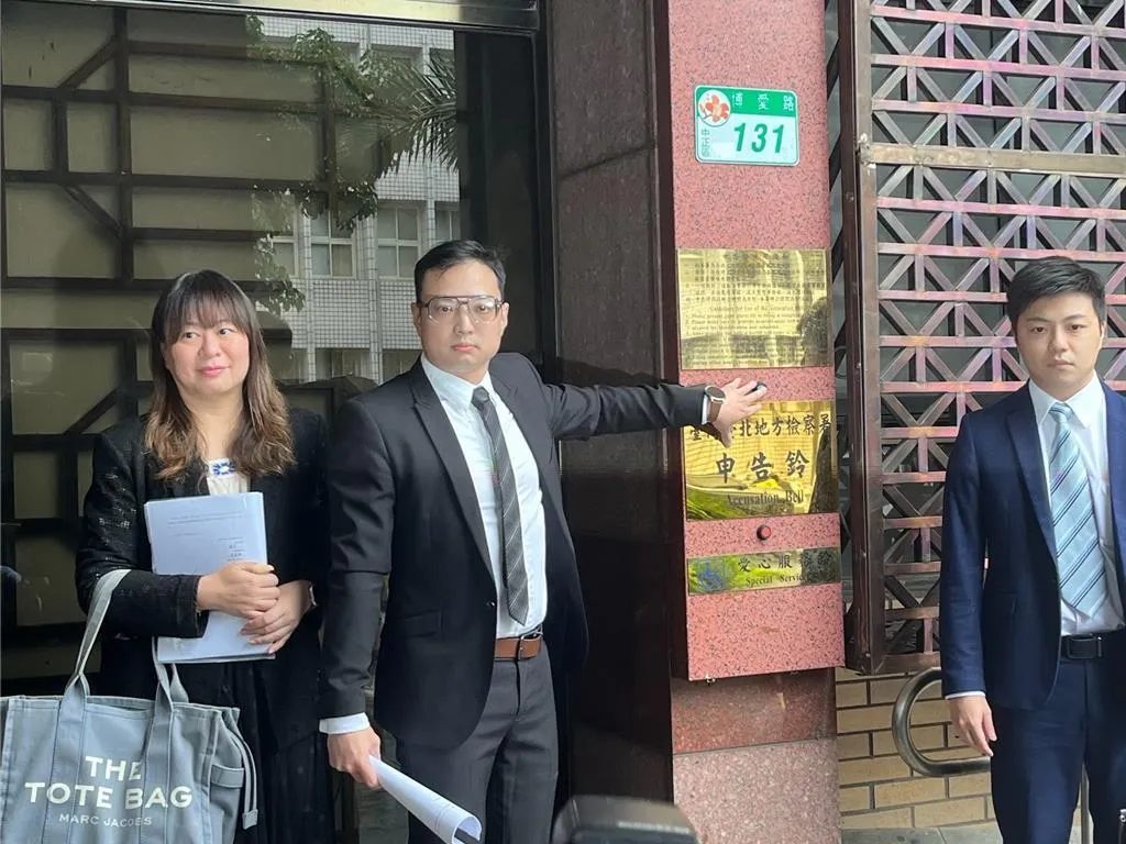 恒泰豐新任董事長林禮宏控告前董座韓家宸、前總經理楊炳坤涉侵占和背信,最近又追加告訴2024年公司仍有人民幣6,500萬元及3,000萬元資產設備,韓家宸遭解任後仍匯出500萬元人民幣給律師事務所,用途不明。(圖/恒泰豐提供)