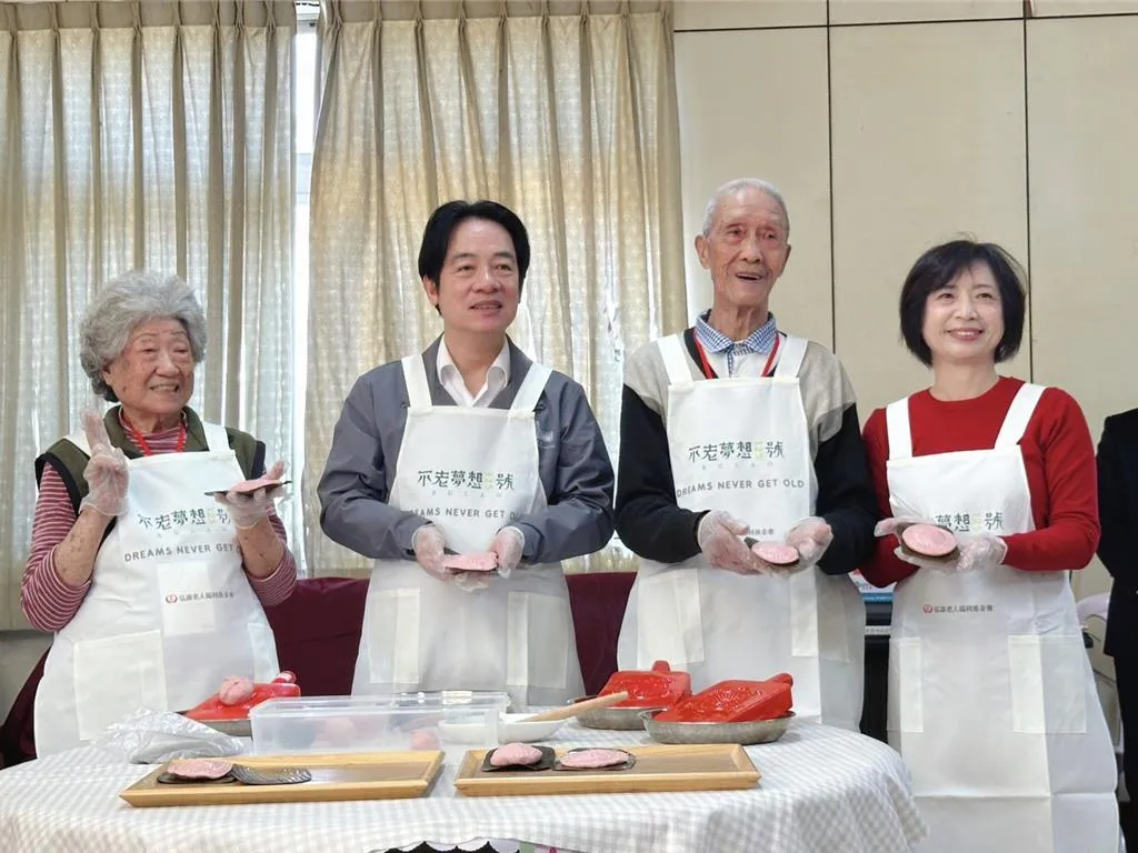 總統兼民進黨主席賴清德1個月內頻頻到台中。（弘道老人福利基公會提供）