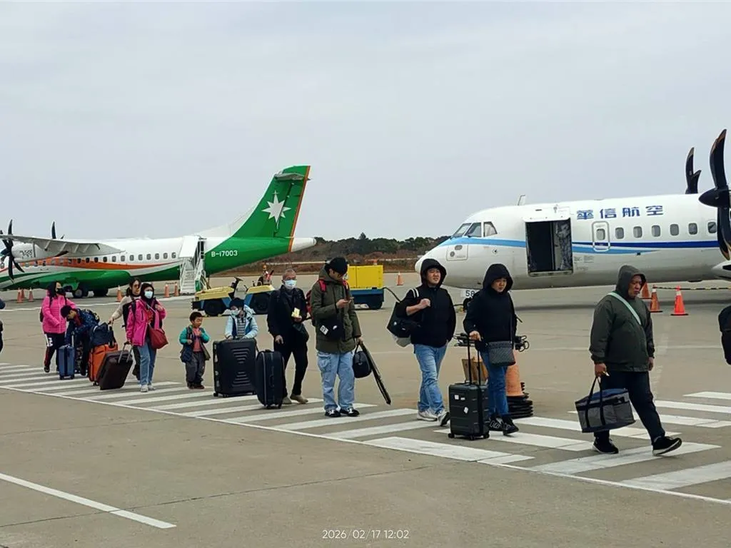 馬祖濃霧致34架次航班取消，今恢復飛航估疏運近1500人。（圖／交通部提供）