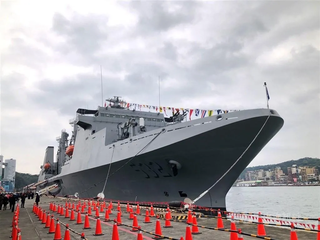 圖為2025敦睦艦隊停泊基隆港。（資料照／中央社）