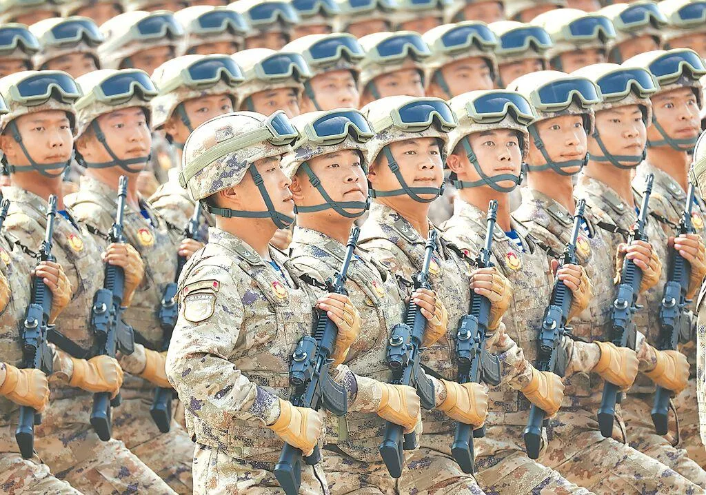10月起，大陸展開為期2個月的網路涉軍不當行銷及炒作資訊專項整治。（資料照／新華社）