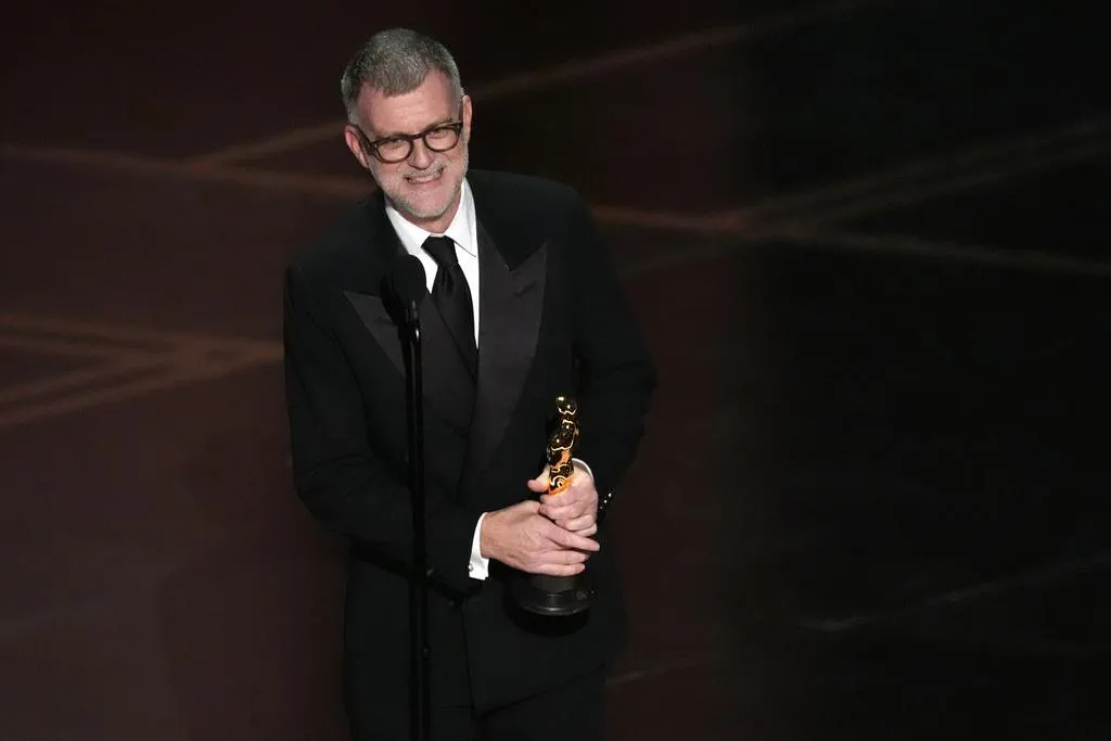 保羅湯瑪斯安德森(Paul Thomas Anderson)獲頒第98屆奧斯卡最佳導演獎。(圖/美聯社)