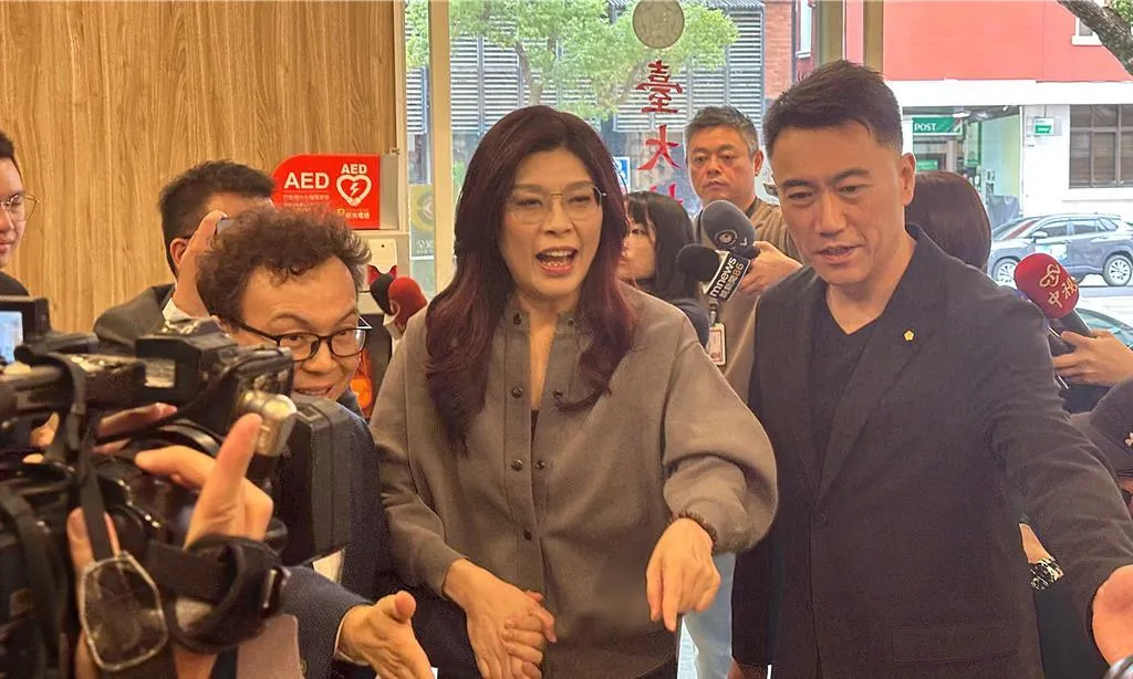 國民黨立院黨團宴請黨中央。（圖／中時）