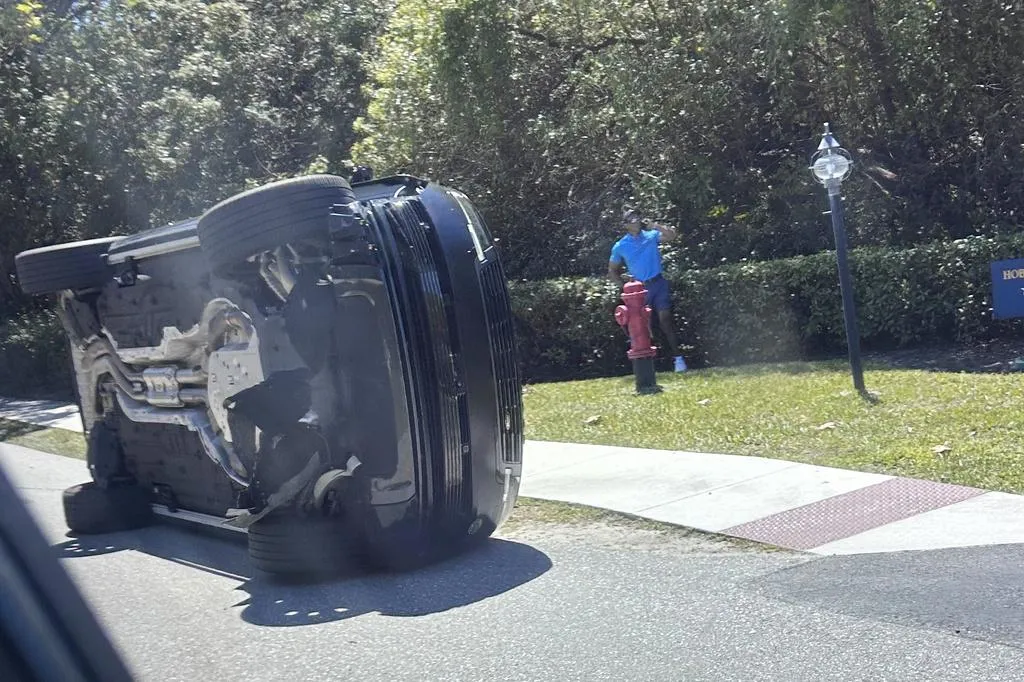 老虎伍茲發生翻車事故。（圖／美聯社）