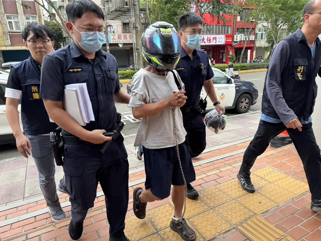 新竹一名52歲曾姓男子於2024年11月9日晚間吸食強力膠後，趁外甥洗澡完畢、全裸開門之際，接連砍刺35刀，致外甥大動脈斷裂、失血過多不治。（圖/報系資料照）