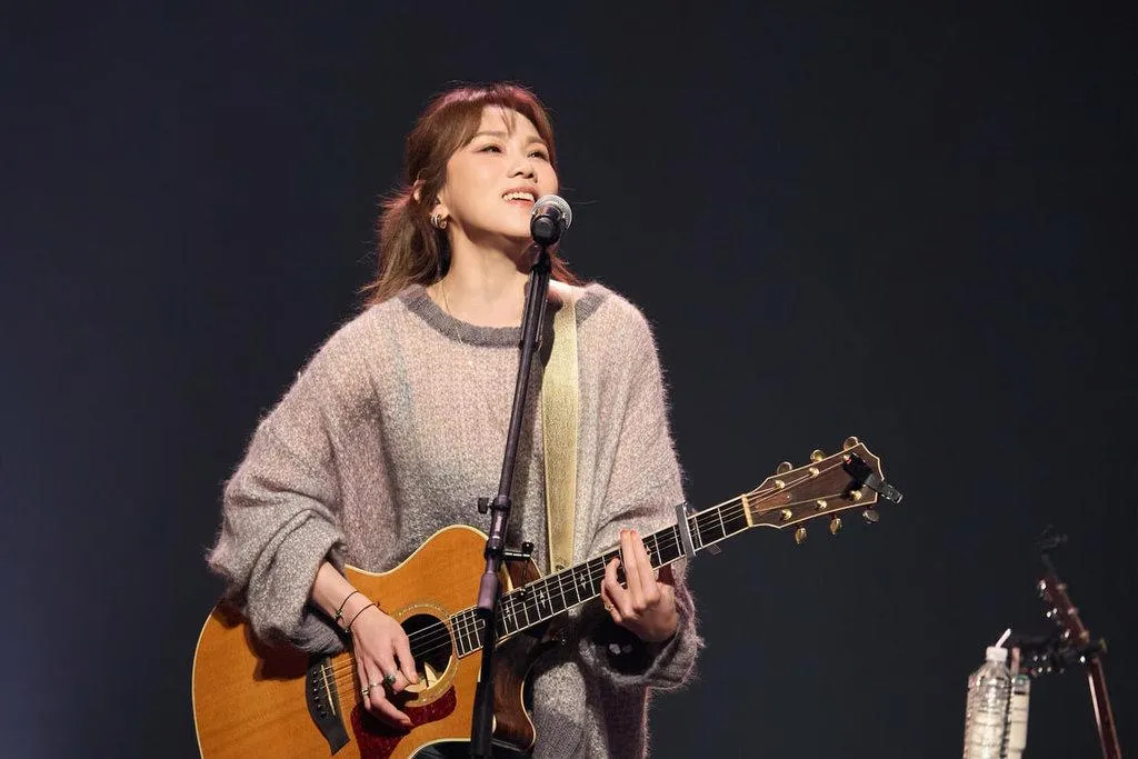 歌后蔡健雅4日晚間在Zepp New Taipei舉辦《除此之外Into The B-Sides這不是巡迴演唱會》,並挑戰演唱全冷門歌。(圖/躍耳娛樂 提供)
