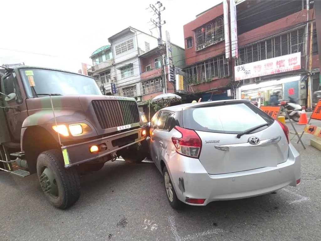 車禍現場。(圖/翻攝畫面)