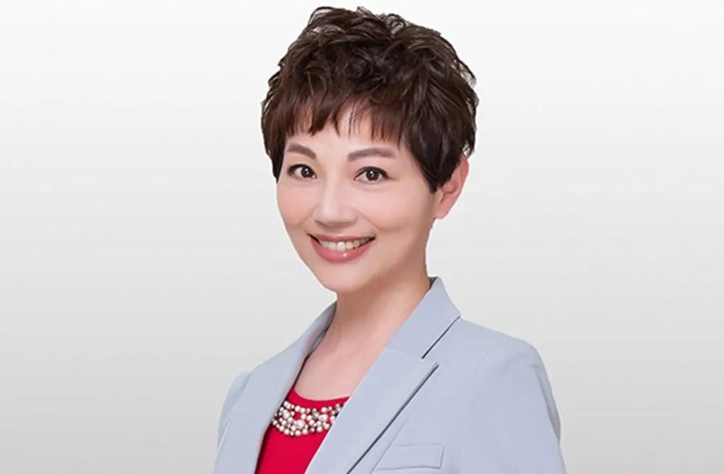 吳安琪離開主播台。（圖／翻攝TVBS官網）