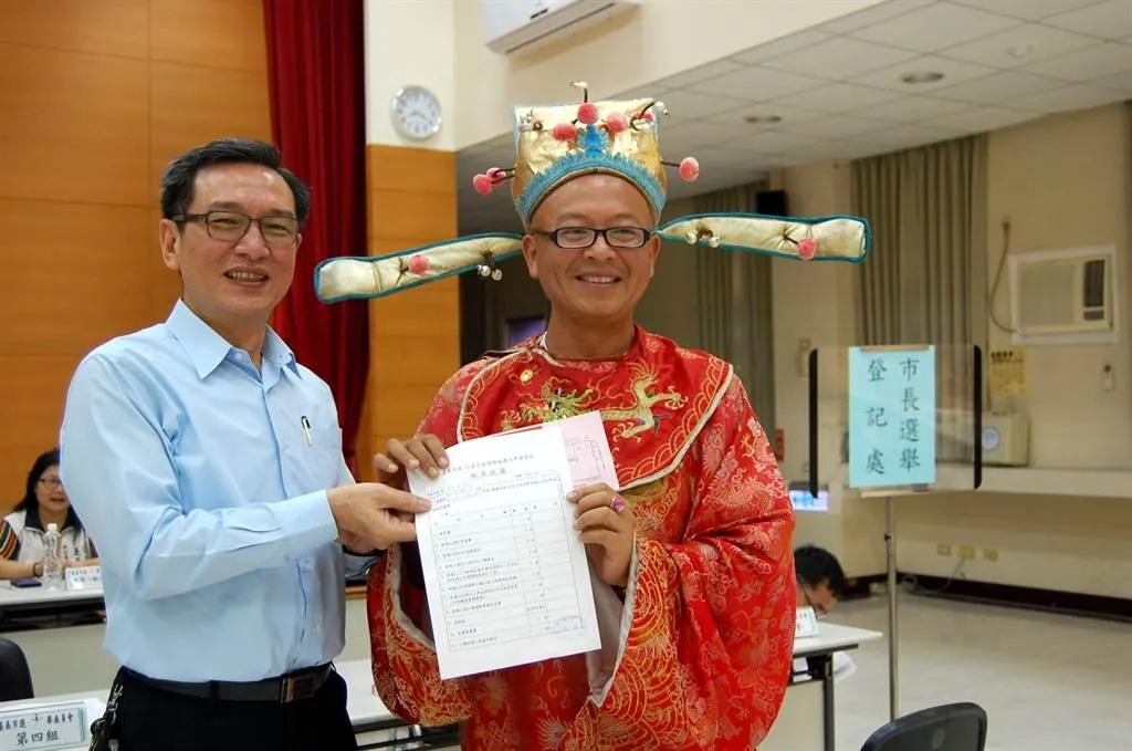 黃宏成台灣阿成世界偉人財神總統曾數次參選嘉義市長。（報系資料照）