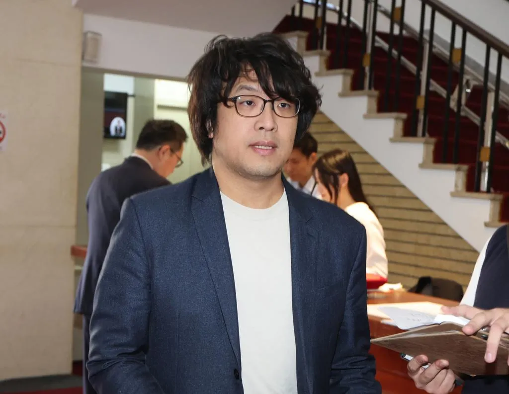 沈伯洋代表民進黨參選台北市長選戰呼聲最高。（圖/資料照）