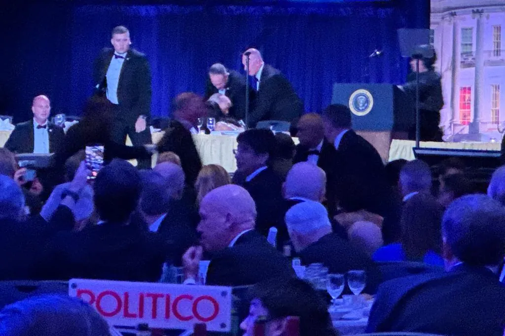 美國華府日前舉辦的白宮記者協會晚宴上發生槍擊案件。（圖／美聯社）