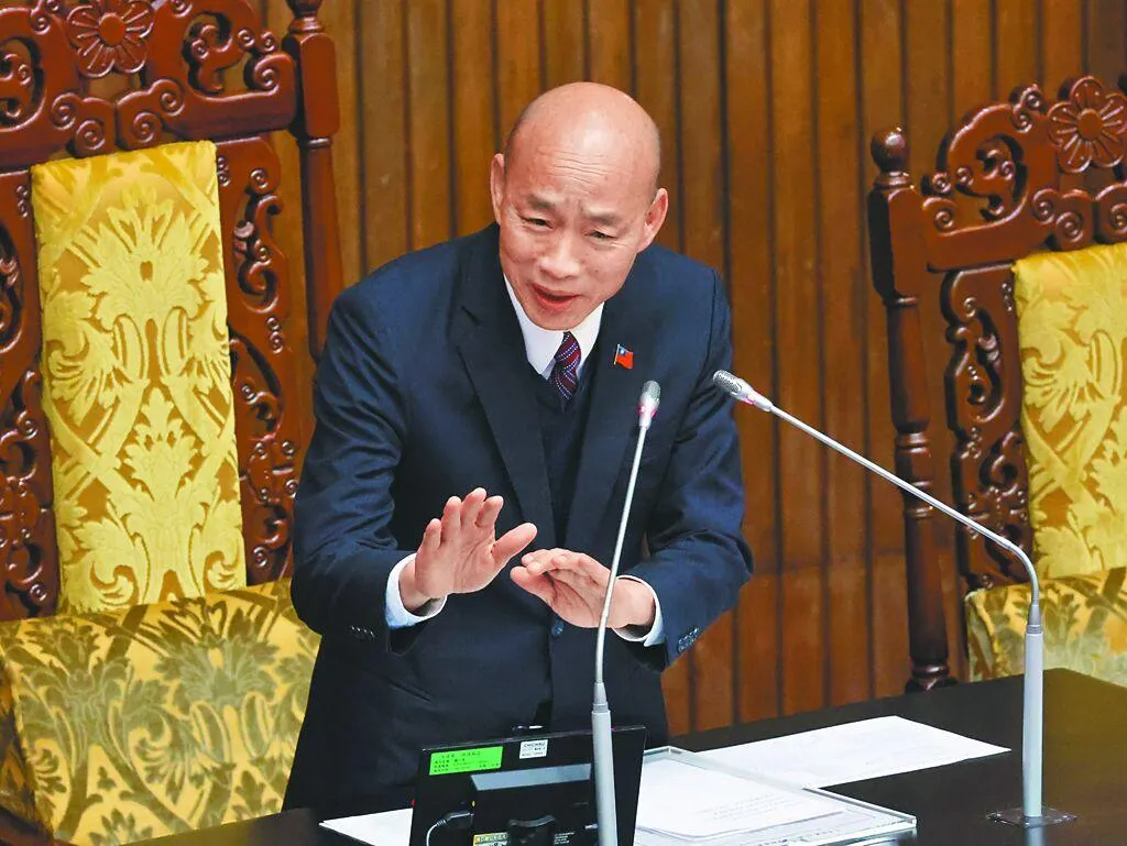 許原榮痛批季麟連，「急著給院長戴帽子，所為何來」。（圖/資料照）