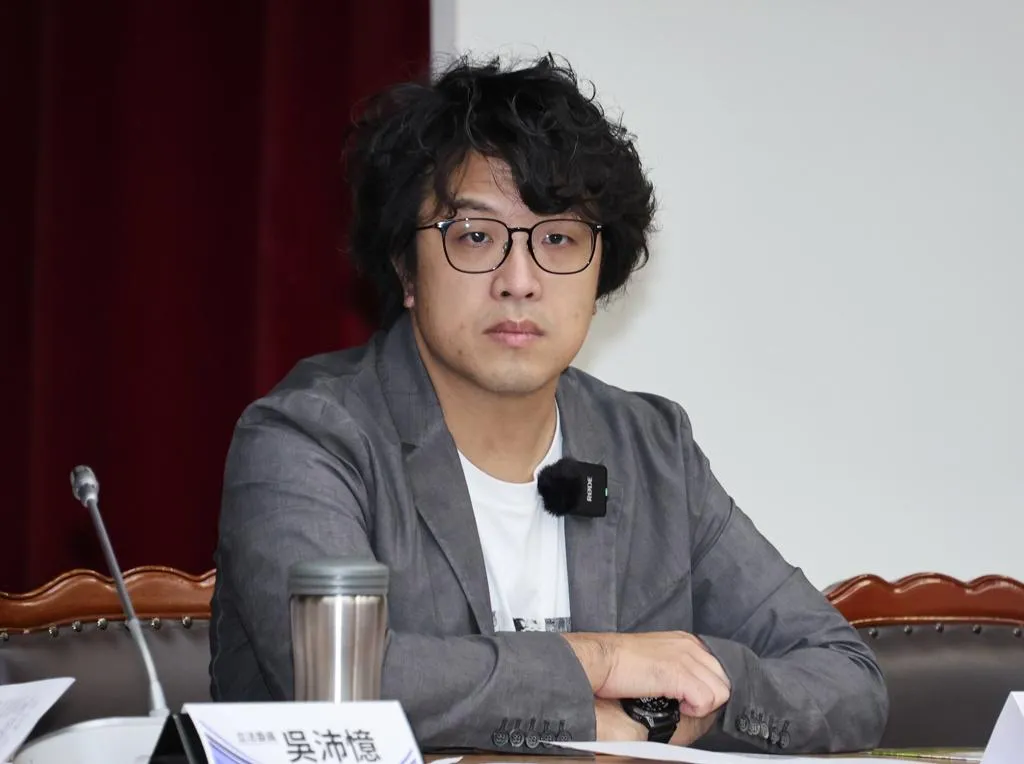 有媒體人觀察沈伯洋「認知作戰」操作，就是利用少部分的事實來造謠，當事人很難完全否認此事。（圖/資料照）
