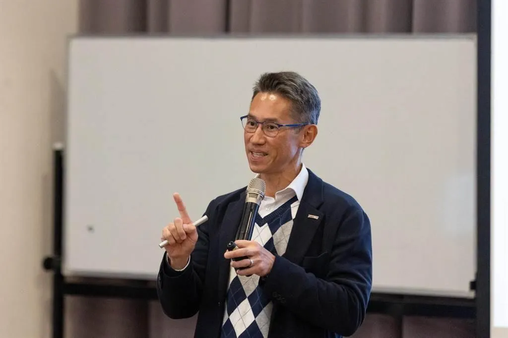 高為元今日首度向全校師生致歉,坦言是因好奇與文化理解不足所致。(圖/清華大學提供)