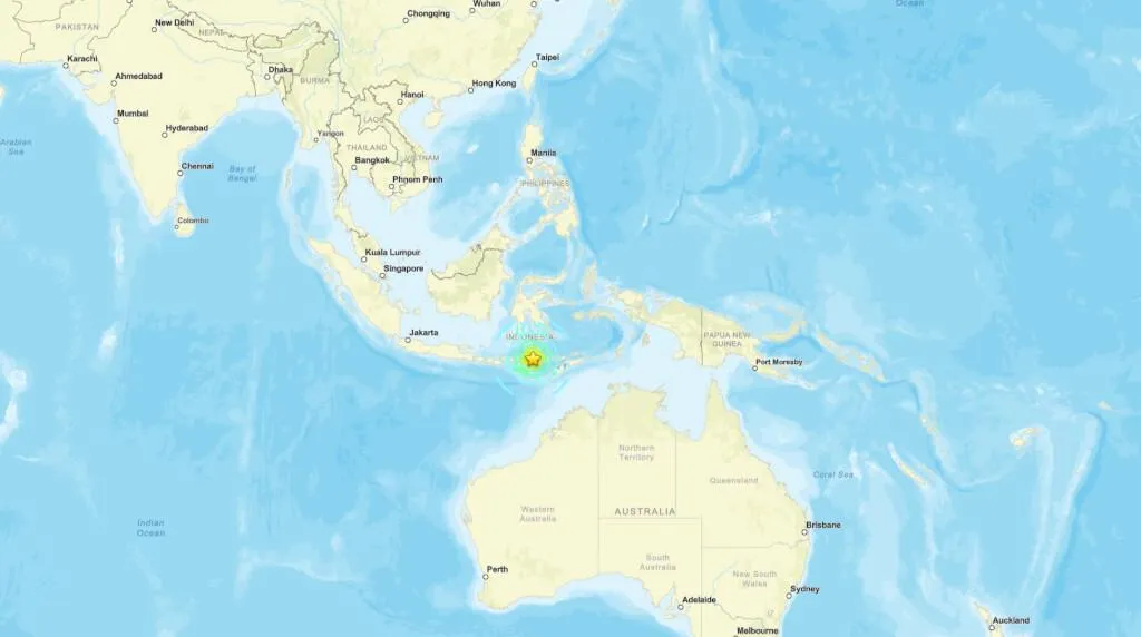 印尼外海15日發生規模7.6地震。（圖／取自美國地質調查局網頁usgs.gov）