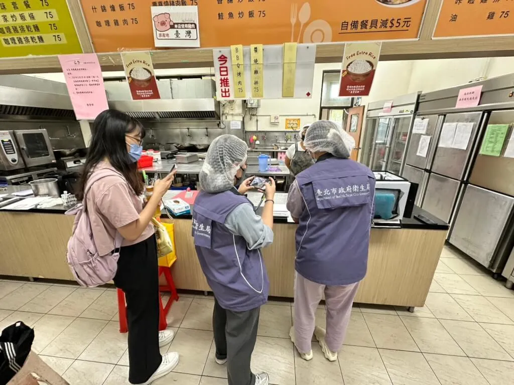 台北市成淵高中87名學生集體腹瀉案，檢驗結果18日晚間出爐。（圖／北市衛生局提供）
