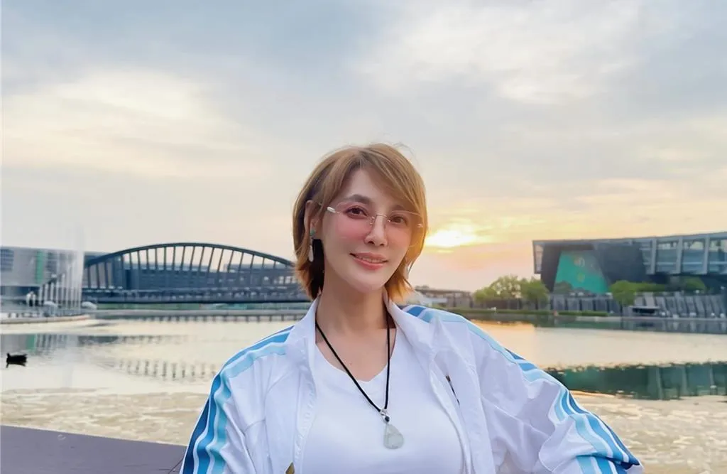 八點檔女星李沛綾驚傳遭前夫甩耳光家暴送醫。（圖／翻攝李沛綾臉書）