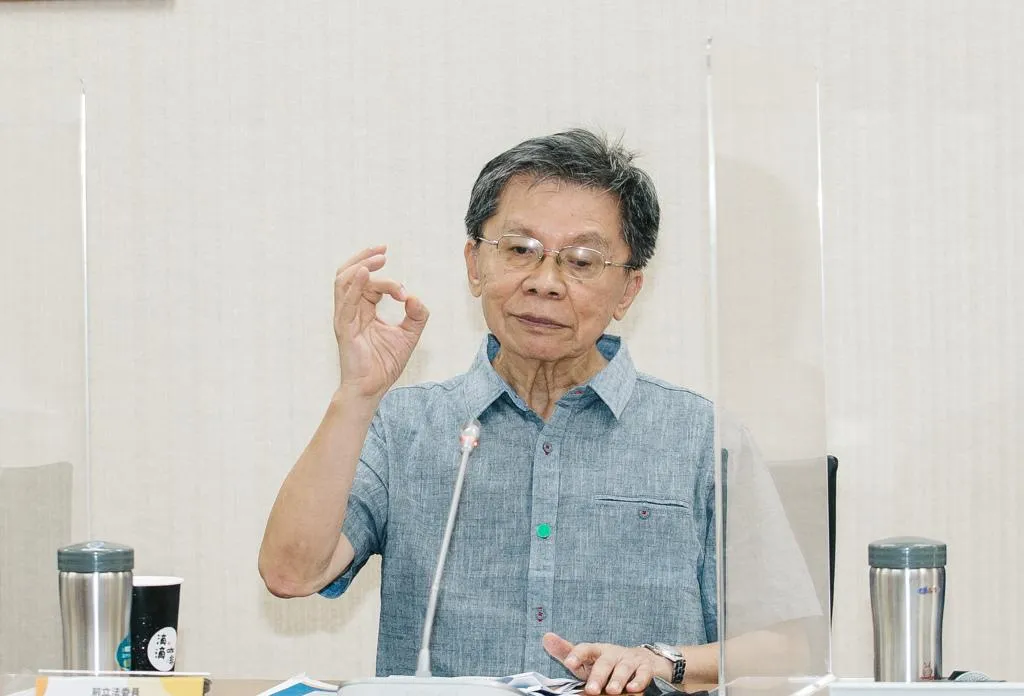 沈富雄認為,戴立安犯了一個大錯,卻渾然不覺。(圖/資料照)