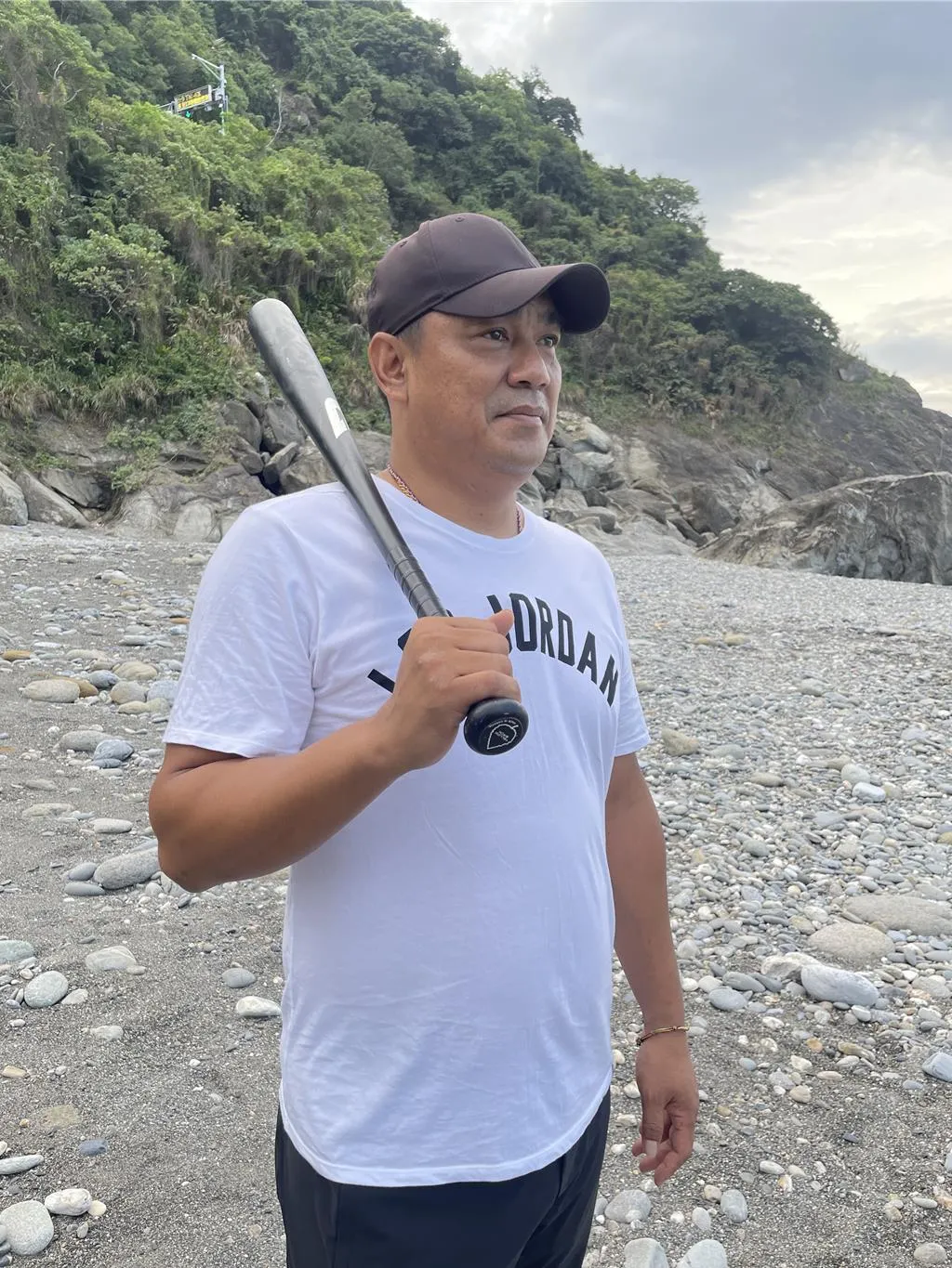 陳金鋒透過新聞稿表示,10多年前就曾上過沈文程的節目,得知《寶島漁很大》回歸後便義不容辭回來看老朋友,更帶著16歲兒子陳瑞陽一起挑戰。(圖/三立提供)