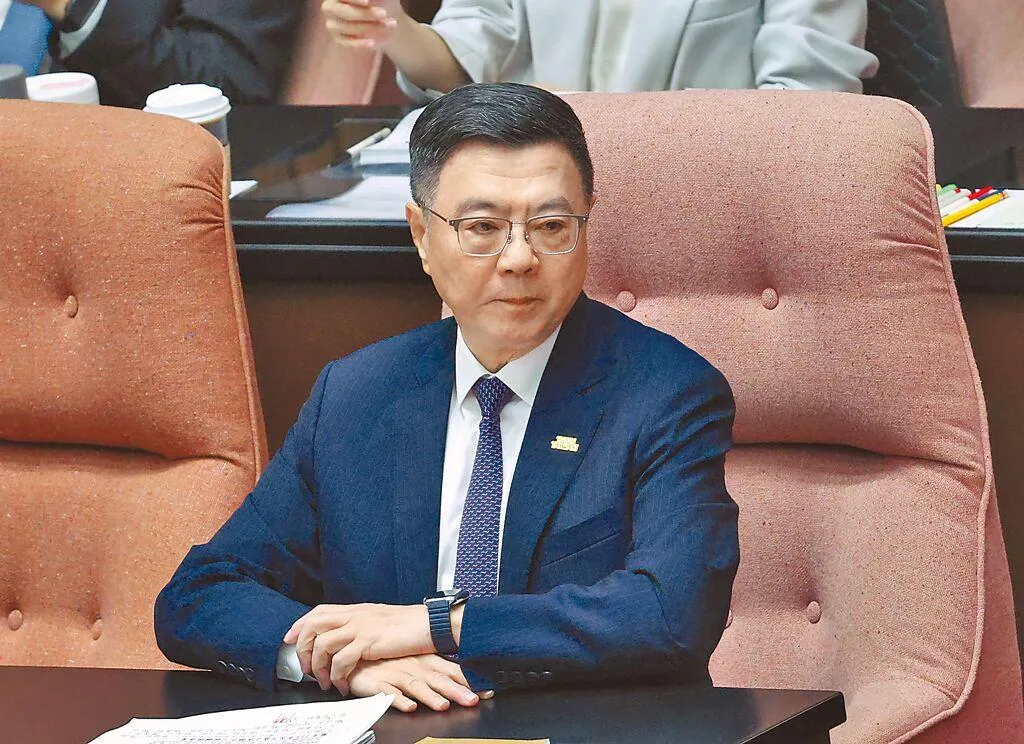 針對傅崐萁要提議普發2萬元，行政院長卓榮泰今表態，「我們這一代的債務不能留給下一代」。（圖/資料照）