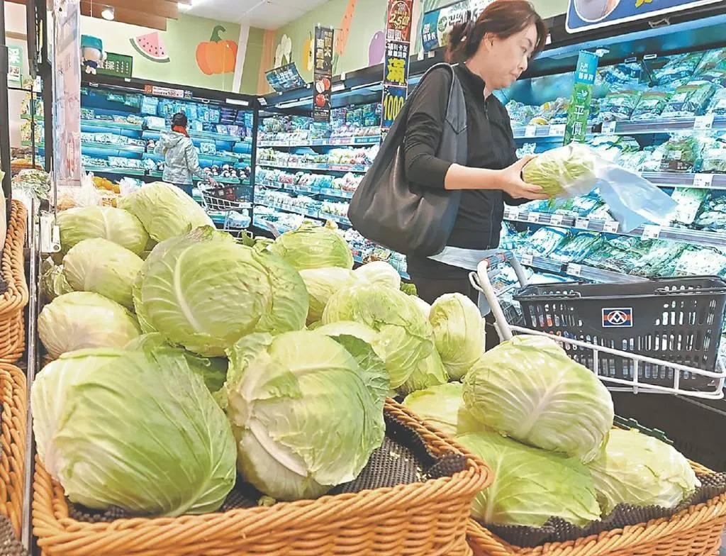 9月通膨率升高，主要是豪雨造成菜價大漲。（圖／報系資料照)