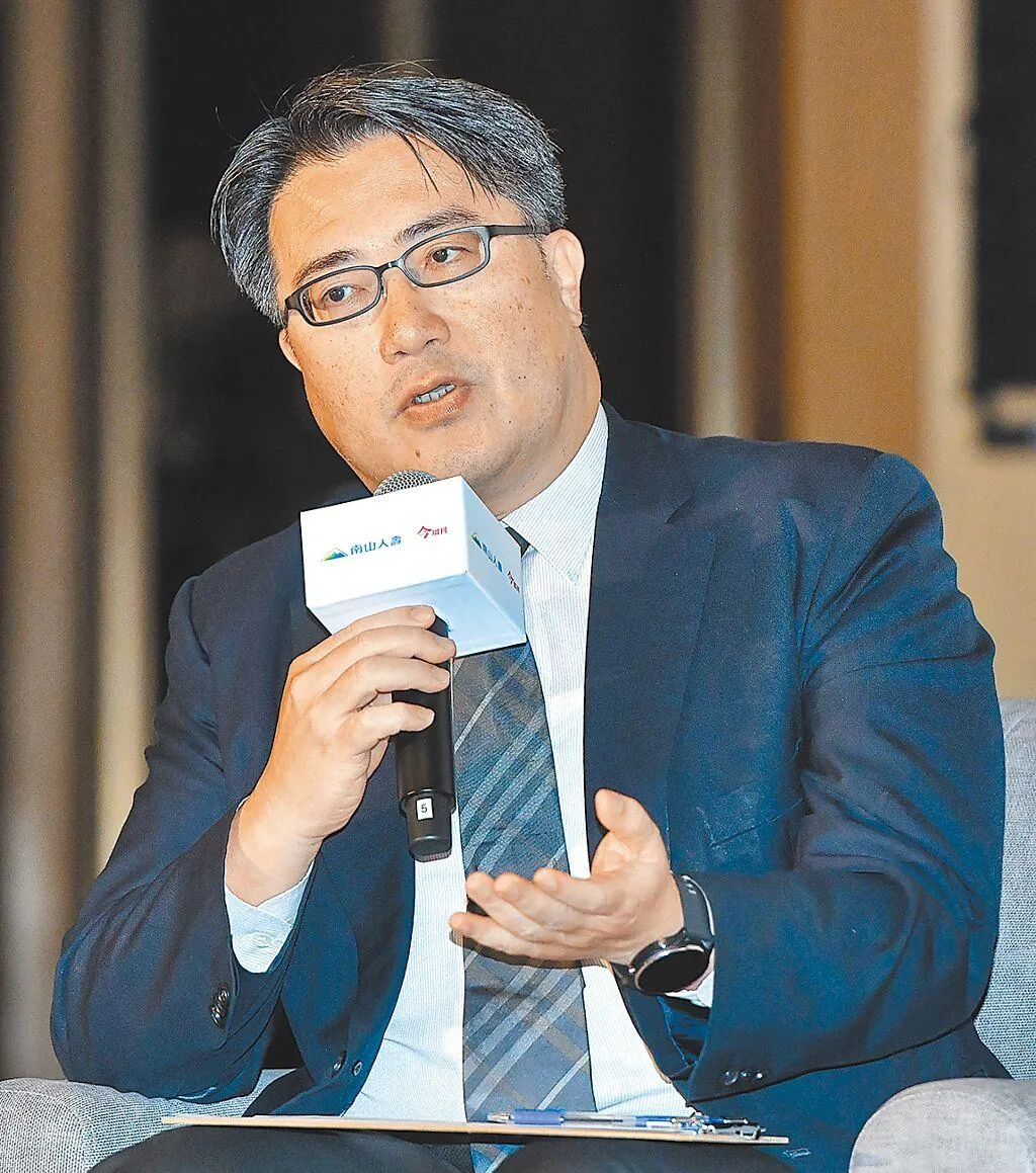 台北榮總陳亮恭連續7年蟬聯台灣臨床醫師第一,全球排名躍升至1296名,為國內唯二躋身全球前10000名的臨床醫師。(圖/中時新聞網)